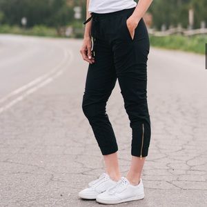 Zyia Everywhere joggers
